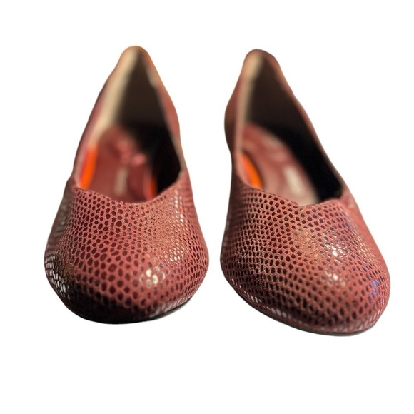 Rockport Total Motion Shoes Size 7 Burgundy Wine Pumps Heels - Picture 3 of 11